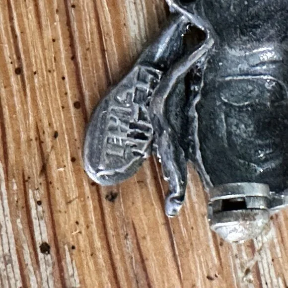 Vintage Sterling Silver Bee Brooch Signed Israel – Figural Insect Pin Nature 1 “ - Picture 6 of 10